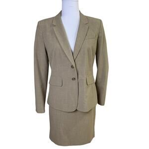 Halogen Size 8P / 10P Petite 2-Piece Blazer Jacket & Skirt Suit Beige Career